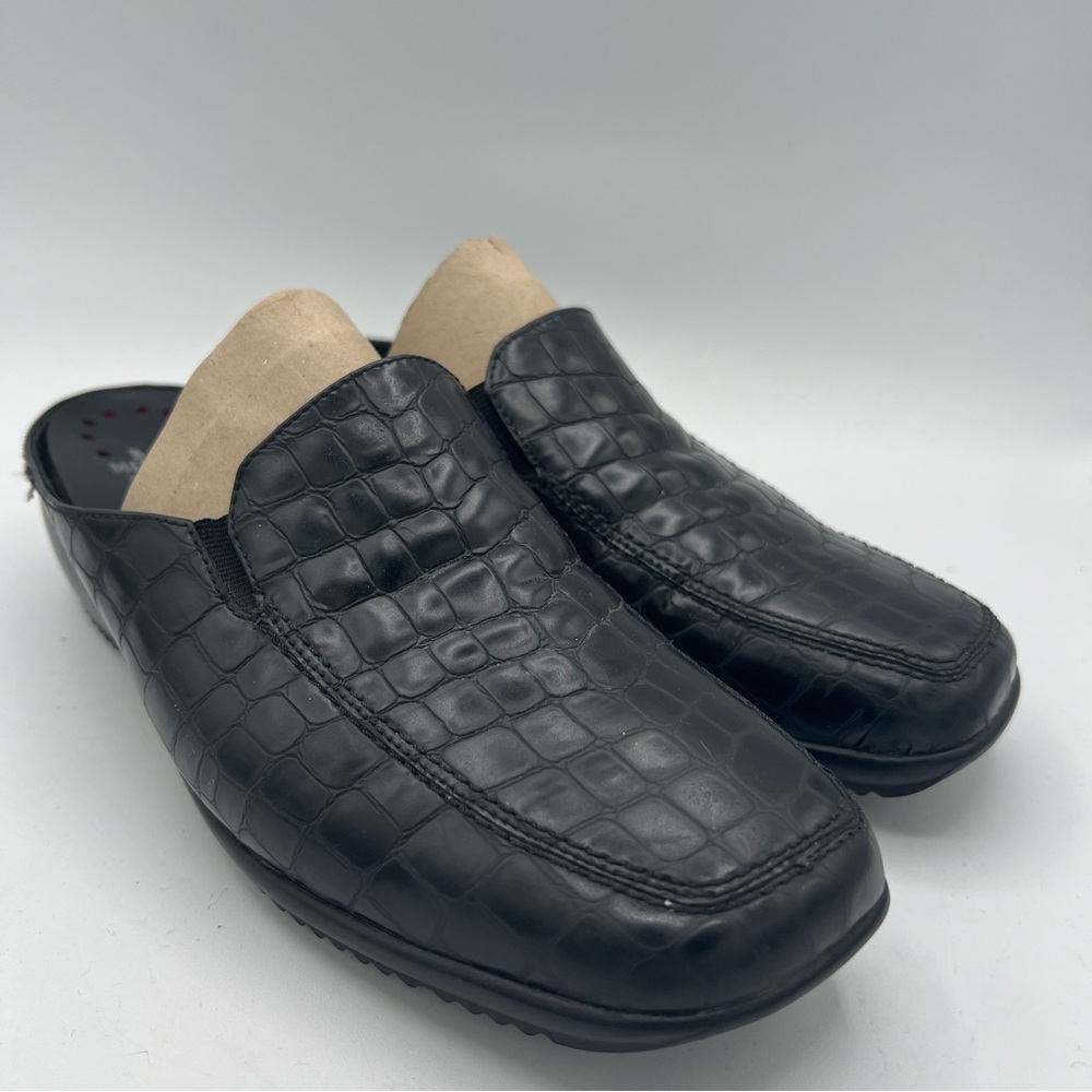Mephisto Air Jet Black Women’s Sz 9 Leather Mules Croc Embossed GUC Alligator